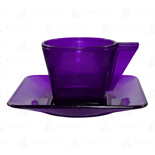 Xícara personalizada Produzida em plástico